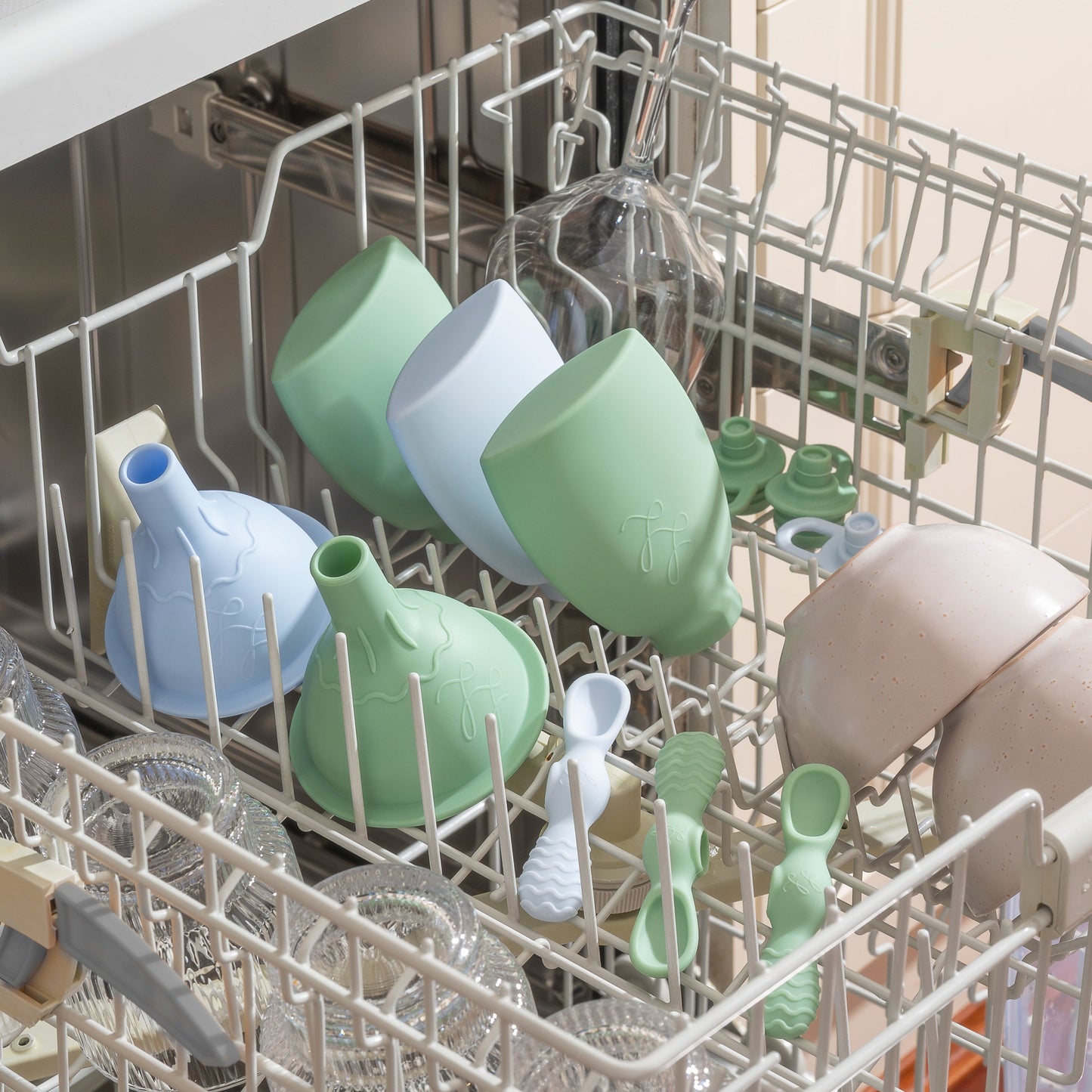 Nontoxic Silicone Funnel