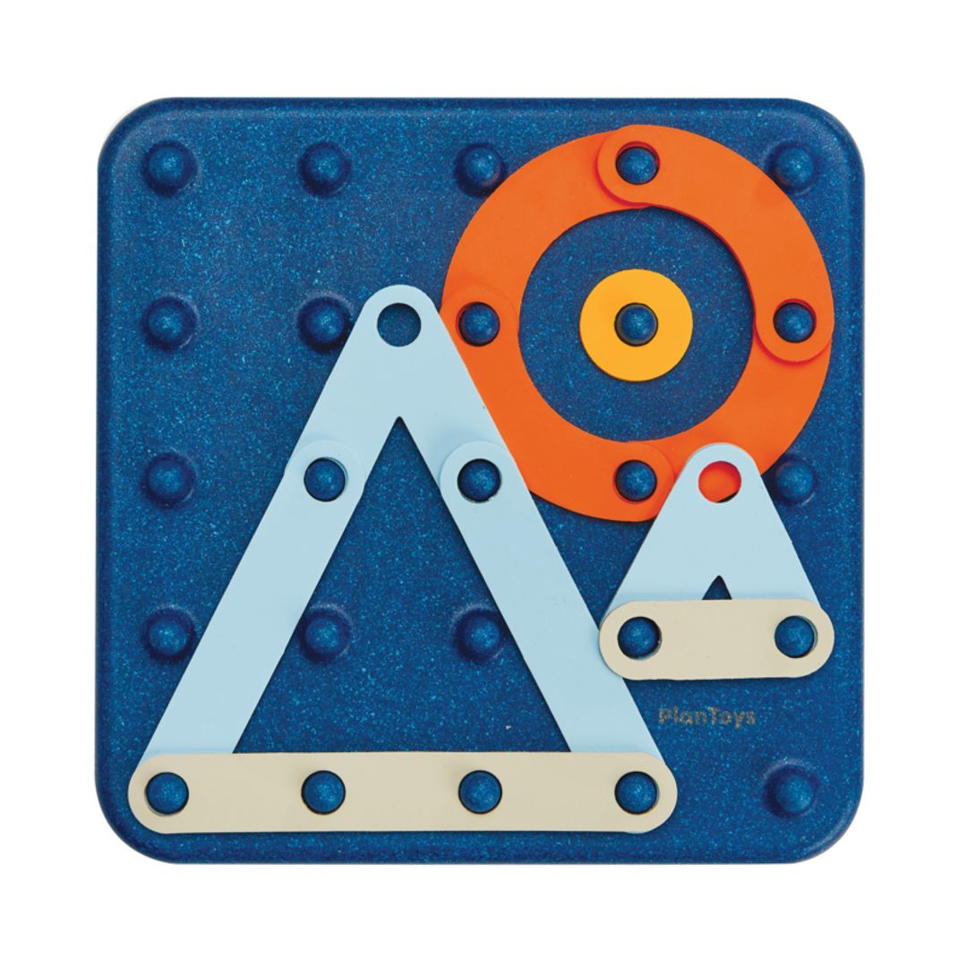 Geometric Pattern Peg Board