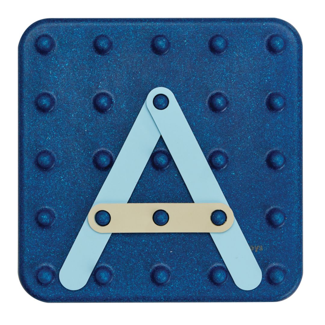 Geometric Pattern Peg Board